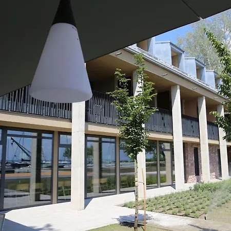 Bed and breakfast Marina 4*